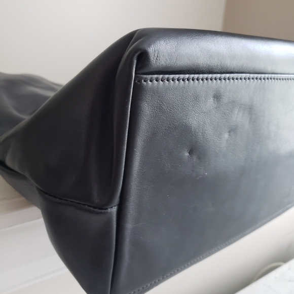 Dooney and Bourke Newbury Sloan handbag - Picture 7 of 15